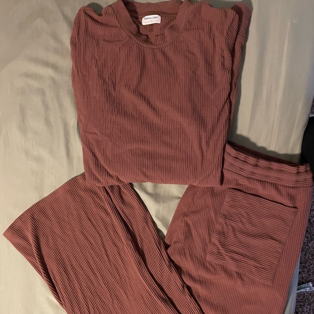 Tommy John Women's Zen Ribbed Long Sleeve Crew Neck and pants
